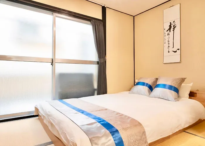 Kizuna 絆 - 5 Bedding In 2 Tatami Rooms, Max 11, 1 And A Half Bath Rooms, 30Min To Usj, Kaiyukan Aquarium & Namba, 12Min To Kyocera Dome, , Japanese Style Private House Rental