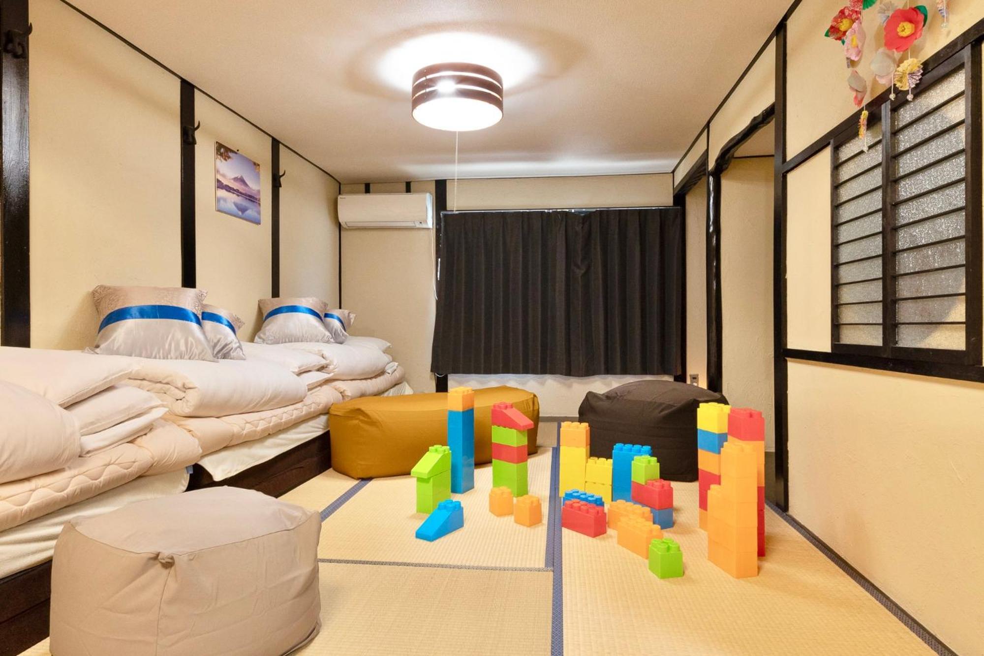 Kizuna 絆 - 5 Bedding In 2 Tatami Rooms, Max 11, 1 And A Half Bath Rooms, 30min To Usj, Kaiyukan Aquarium & Namba, 12min To Kyocera Dome, , Japanese Style Private House Apartment Ōsaka