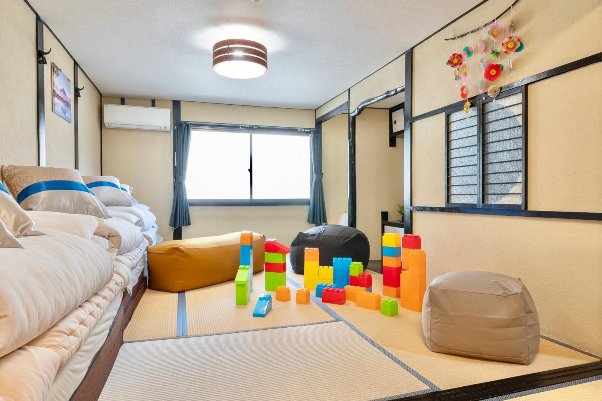 Kizuna 絆 - 5 Bedding In 2 Tatami Rooms, Max 11, 1 And A Half Bath Rooms, 30min To Usj, Kaiyukan Aquarium & Namba, 12min To Kyocera Dome, , Japanese Style Private House Appartamento